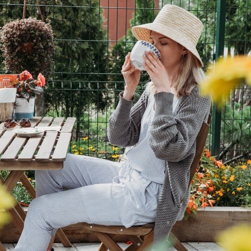 tomar bebidas calientes para la sensibilidad dental